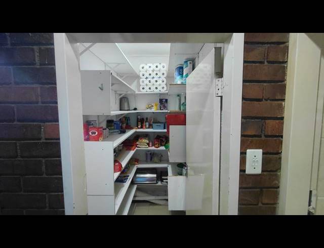 3 BEDROOM HOUSE FOR SALE IN REGENTS PARK
